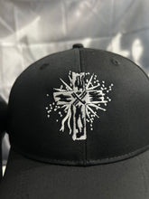 CrownCollection Cross