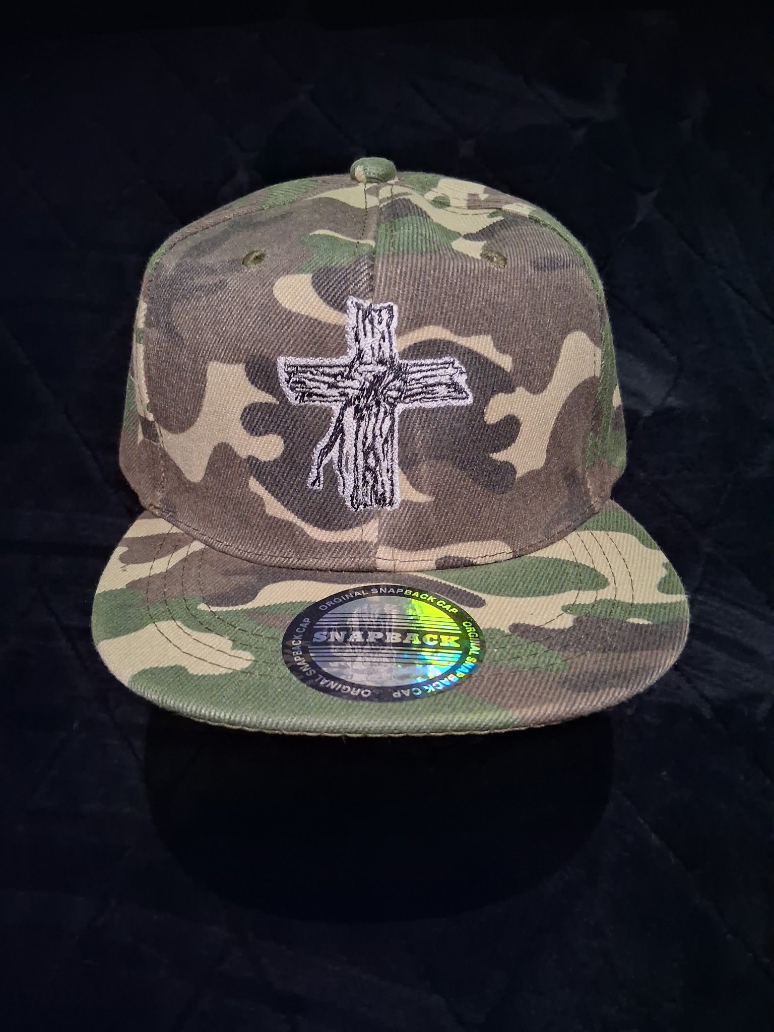 CrownCollection: Cross